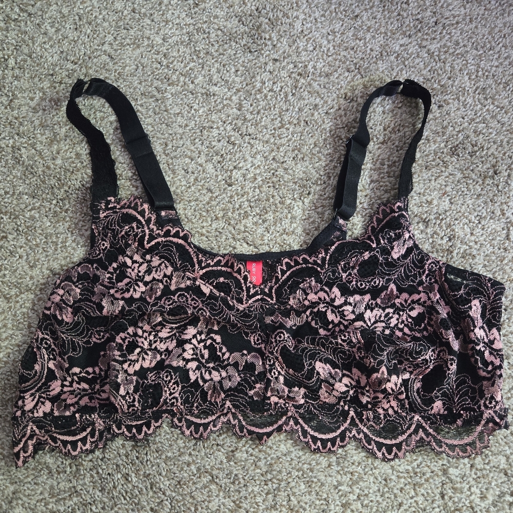Ruby Ribbon Demiette Bralette, size 40/L/XL
